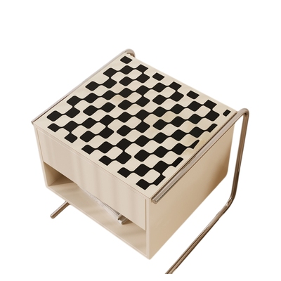 轻奢棋盘格床头柜防尘垫子