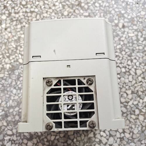 议价海利普变频器HLPA01D543C1.5kw维修