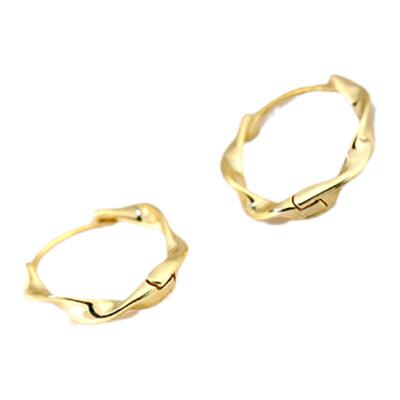 S925纯银小众莫比乌斯环耳钉