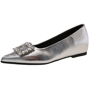 银色内增高单鞋女2026新款夏季尖头水钻玛丽珍鞋一脚蹬通勤小皮鞋