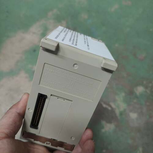 〔议价-可维修〕C200HX-CPU64-E龙CPU模块