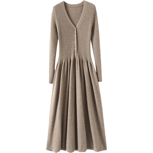 上流社会裙!复古金扣V领羊绒衫连衣裙女中长款纯羊绒毛衣秋冬季