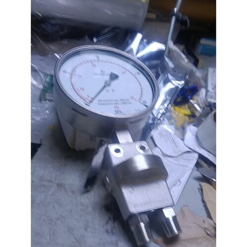询价-WIKA威卡差压压力表，型号1107PR7N，最大静态压力4