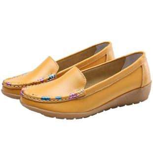春季新款舒适真皮软底豆豆鞋女士单鞋坡跟平底休闲中年妈妈小皮鞋