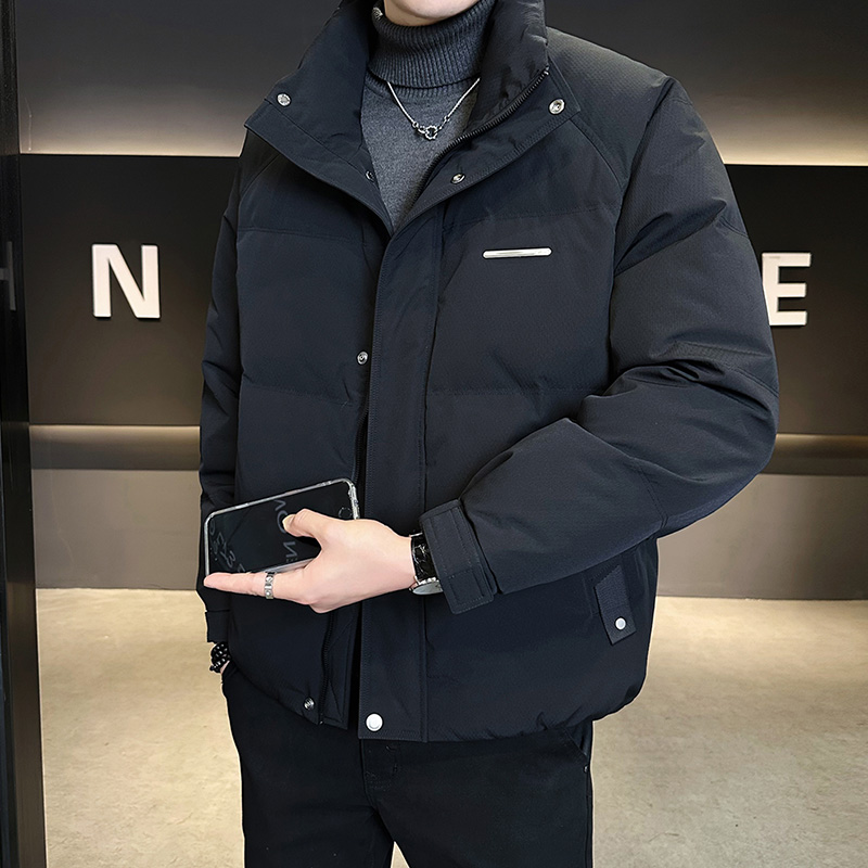 男生衣服高级感2025冬季时尚新款高品质潮流纯色百搭羽绒服外套