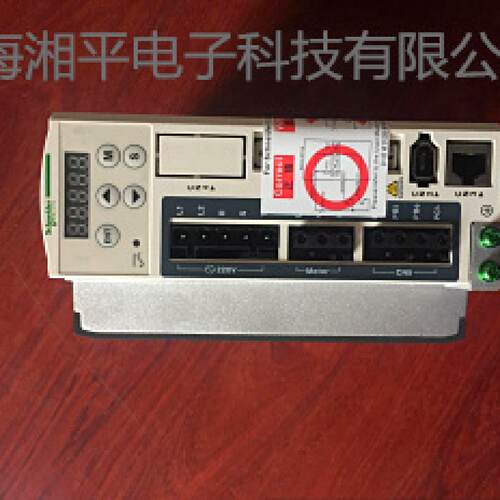 议价施耐德驱动器LXM28AU45M3X全新正品4.5KW订货产品质保18个月