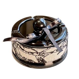 尊慕斯中古风陶瓷烟灰缸家用客厅带盖防灰飞创意高级个性装饰摆件