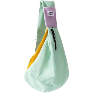 猫包外出便携式宠物背包斜挎猫包宠物外出包户外防水猫咪外出包包