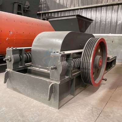 大小型建筑垃圾对辊式破碎机 双齿辊河卵石制砂机 瓜米石打沙机