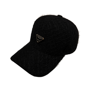 金属三角标棒球帽女秋冬时尚百搭保暖帽子英伦复古鸭舌帽网红同款