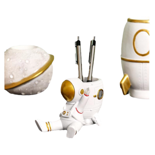 独行月球宇航员笔筒摆件儿童男孩太空人笔筒办公室桌面创意装饰