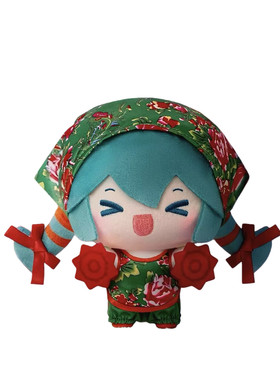 灵动创想初音未来过大年毛绒玩偶