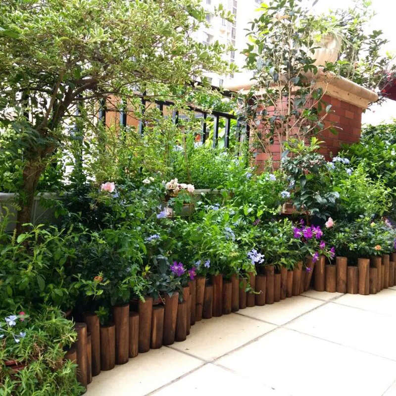 户外庭院围栏碳化防腐木栅栏围栏花园木桩圆木实木栅栏木篱笆菜园