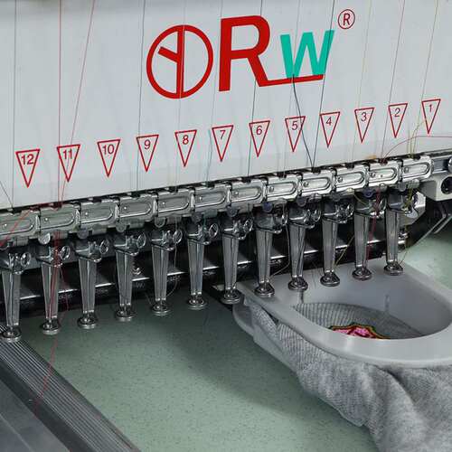 全自动单头商用12针绣帽子绣衣服绣名字贴刺绣机