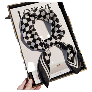 黑白棋盘格子小方巾丝巾女春秋冬款洋气时尚围巾大衣职业装高级感