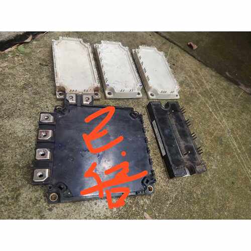 拆机模块5个，英飞凌型号：FP100R12KT4-B11（2