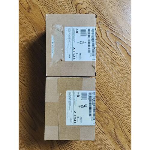 模块215-1AG40 S7-1200 PLC 全新未开封
