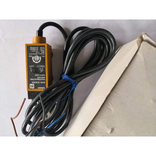 议价光电传感器E3S-X3CE4 E3S-X3CB4