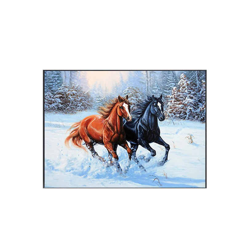 两匹马在雪地奔跑钻石画满钻