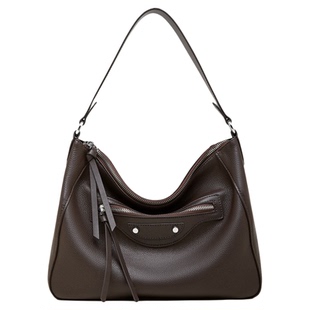 百搭大容量真皮女包2026新款头层牛皮单肩斜挎包百搭托特腋下包