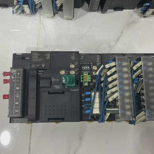 OMRON SYSMAC CJ2M-CPU33 CJ1W-PD022 CJ1W-CRM21 CJ1W-ID211 CJ1