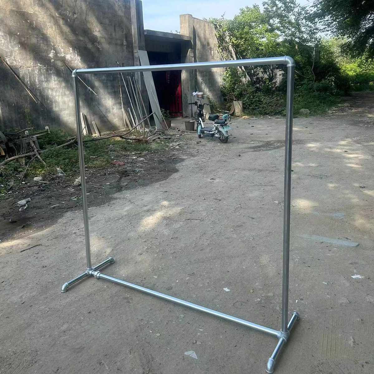 服装架展示架地摊落地晒被置地挂衣服单杆镀锌管服装店水管晾衣架