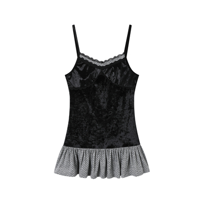 AXIA 甜辣风丝绒吊带连衣裙女秋冬新款内搭打底蕾丝短款修身裙子