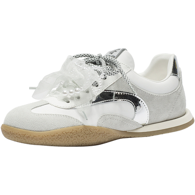 CDF女鞋2025春季新款百搭真皮时尚芭蕾风德训鞋珍珠蝴蝶结休闲鞋