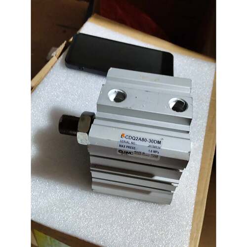 在线议价原装正品SMC可调气缸 CDQ2A80-30DM