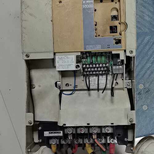 溢价-安川H1000变频器 CIMR-HB4A0060ABC，