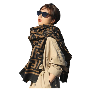 围巾女秋冬季保暖网红双面字母韩版百搭2025新款春仿羊绒披肩围脖