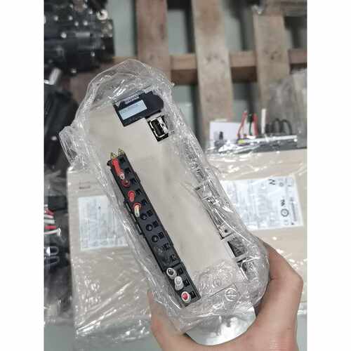 溢价-几乎安川伺服驱动器SGDV3R8A15A三相交流电供