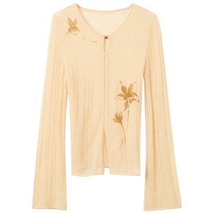 三彩【顾盼生辉】2025冬季新款修身针织衫镂空开叉毛衫C