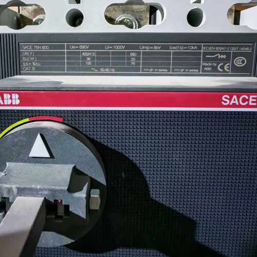 询价 SACE Tmax T6N 800 断路器  ，