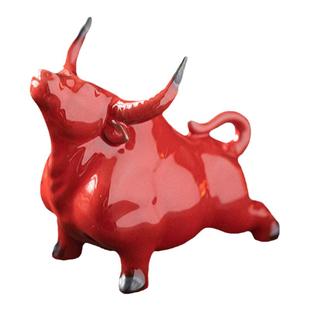 股票吉祥物牛气冲天陶瓷红色牛摆件招财家居客厅博古风水架装饰品