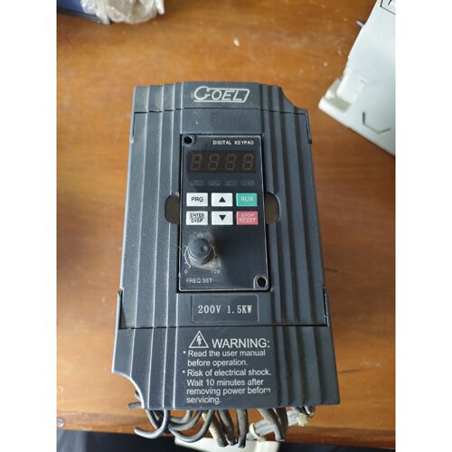 议价COEL变频器C8200A1.5KW200V原维修