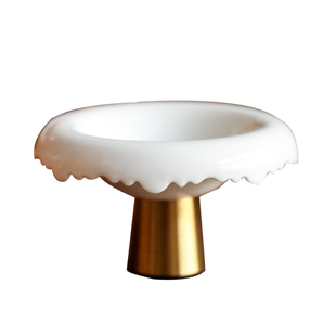 欧式陶瓷点心碟桌面茶点碟禅意金属糕点盘小号高足干果小食盘子