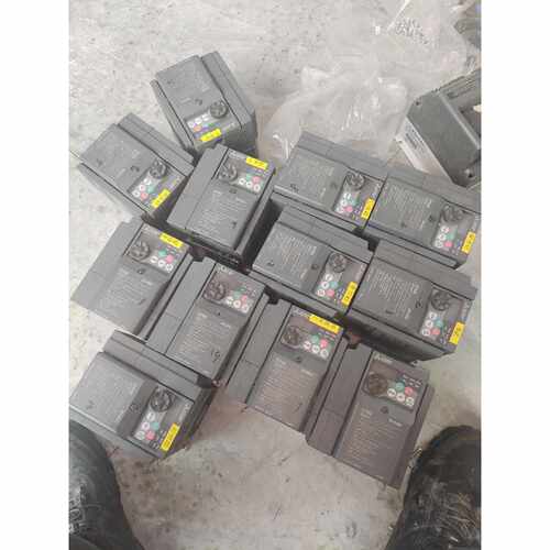 议价三菱变频器D700实物拍摄成色如图维修
