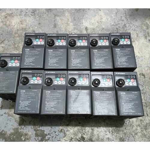 议价三菱D720S系列变频器0.4kw 单相220V FR-D720S-0.4K-CHT 全新