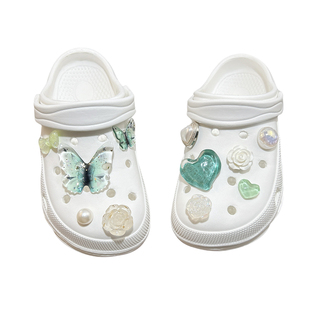 绿色亮片蝴蝶洞洞鞋儿童夏季拖鞋女童沙滩鞋轻便材质女孩外穿eva