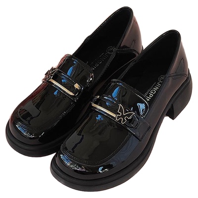 真皮春季百搭黑色单鞋新款英伦风