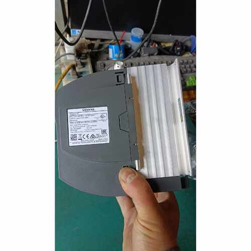 议价4025#，3KW380V，西门子V20变频器，型号6SL3