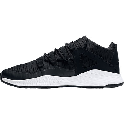 耐克男士运动中帮篮球鞋