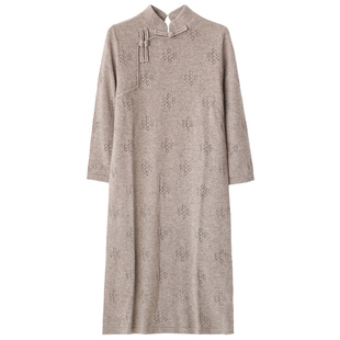 KAKA伦敦秀款不染色山羊绒新中式立领盘扣轻礼服中裙旗袍连衣裙特