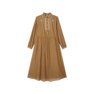 一城画一新款文艺范纯色长裙花边立领刺绣长款连衣裙米黄