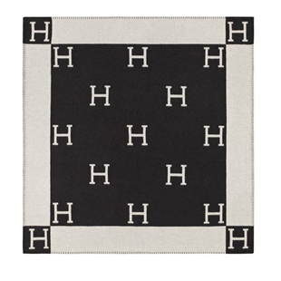 H字母羊绒披肩毛毯轻奢小时代同款双面办公室空调沙发盖毯子