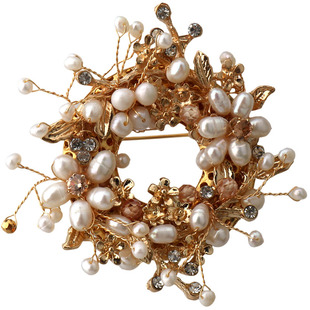 陌上芊 贝珠胸针高档女气质大气 时尚秋冬大衣胸花别针装饰女