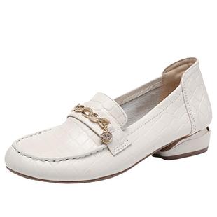 头层牛皮漆皮春鞋2026新款单鞋平跟软底圆头米白色配裙子真皮女鞋