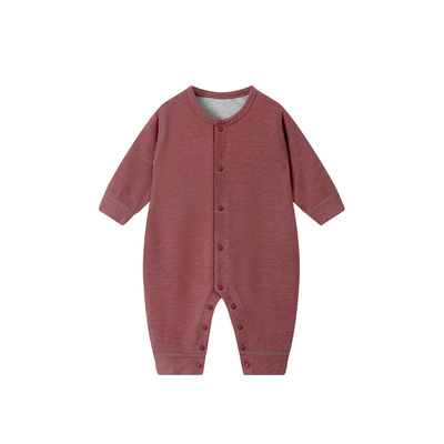 婴儿连体衣秋季保暖衣服
