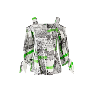 MARYLING玛俪琳2023夏季黑绿线条印花露肩蝴蝶结上衣A1CCW26140